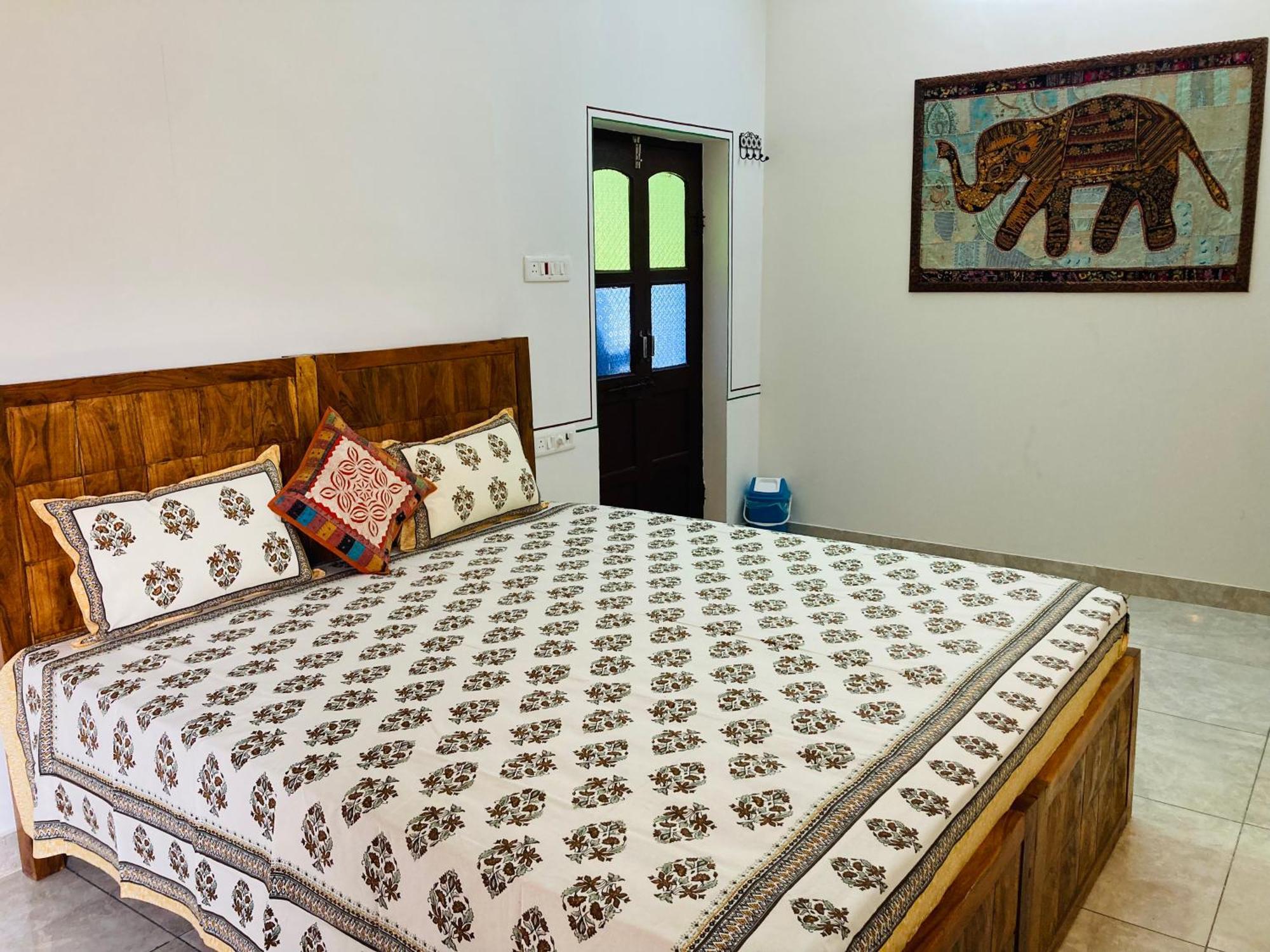 Hotel Tulsi Palace Puskár Kültér fotó